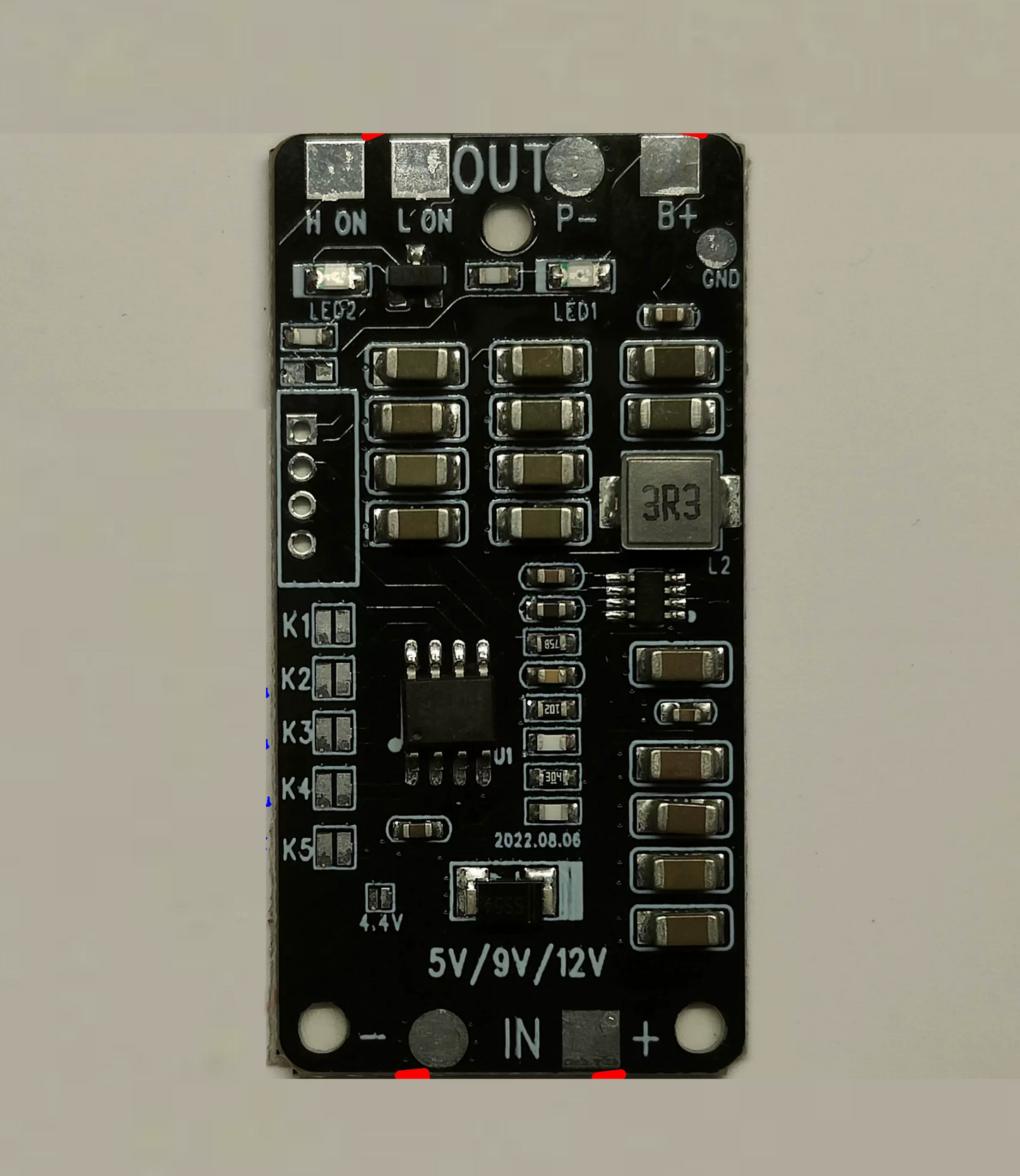 Battery-free direct power supply module - automatic power-on